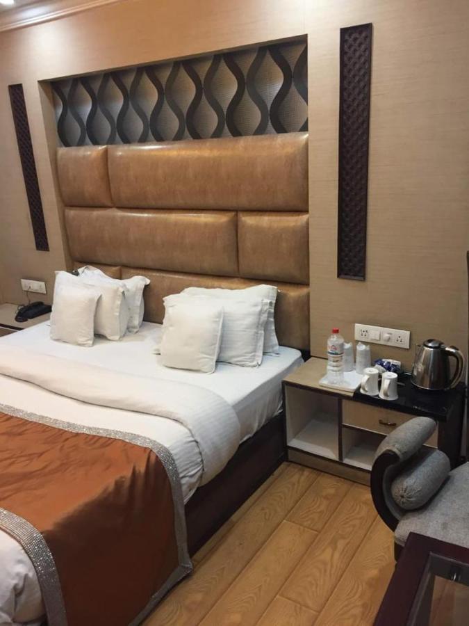 Vella Marina Group Of Hotels Helen Ngoại thất bức ảnh