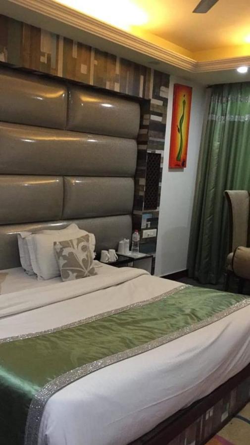 Vella Marina Group Of Hotels Helen Ngoại thất bức ảnh